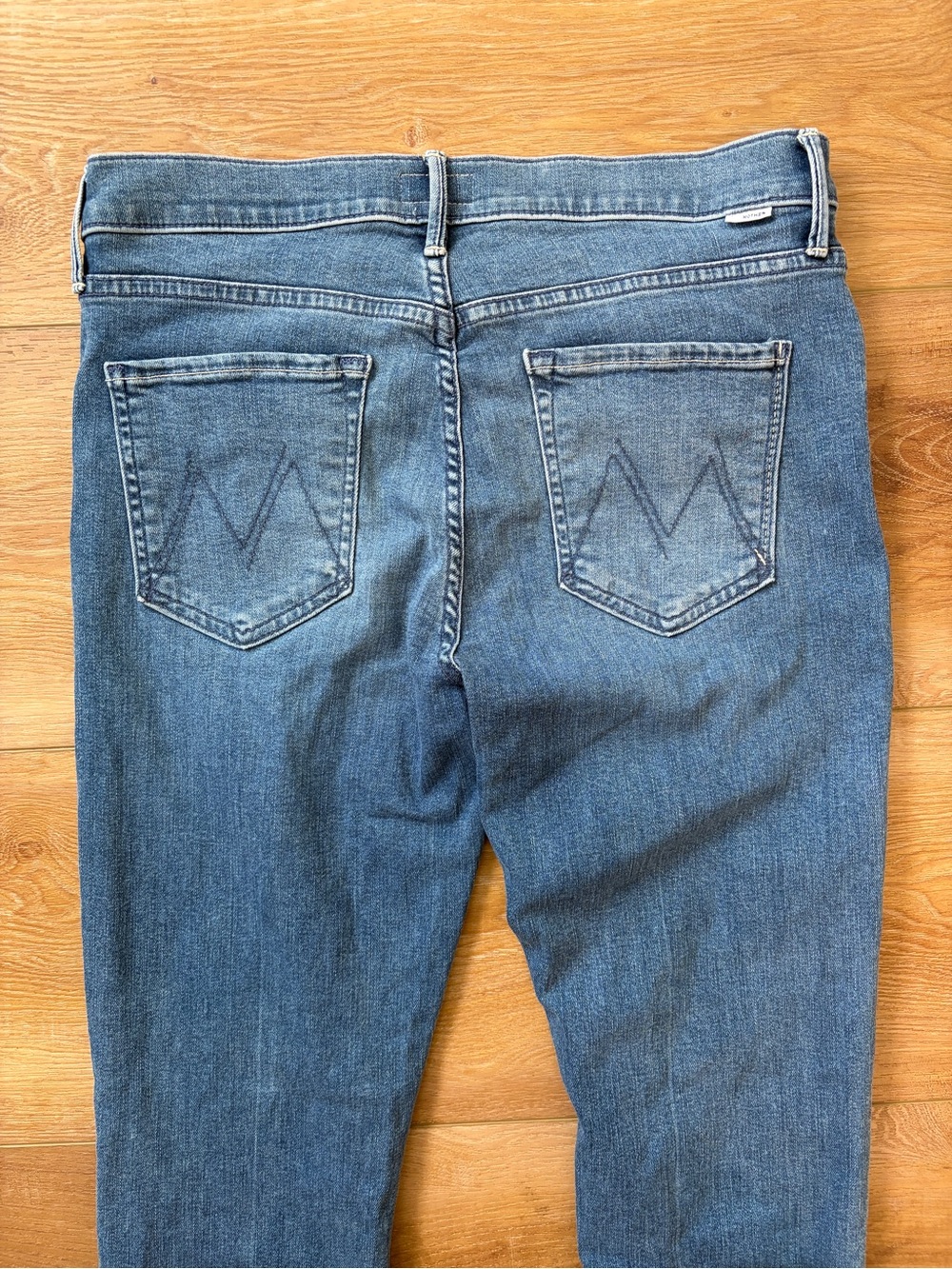 MOTHER- Lil’ Mother Mid Rise Dazzler Ankle - Picture 6 of 9